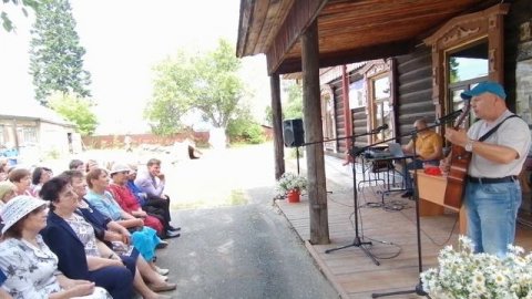 Сергей Богданов, исполнитель