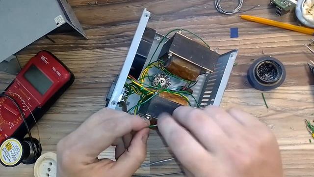 Лабораторный автотрансформатор регулируемый своими руками.