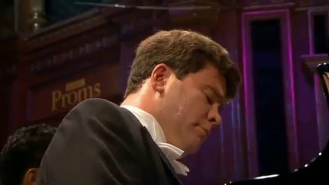 Сергей Васильевич Рахманинов. Второй концерт для фортепиано с оркестром до-минор (С-moll), op. 18.