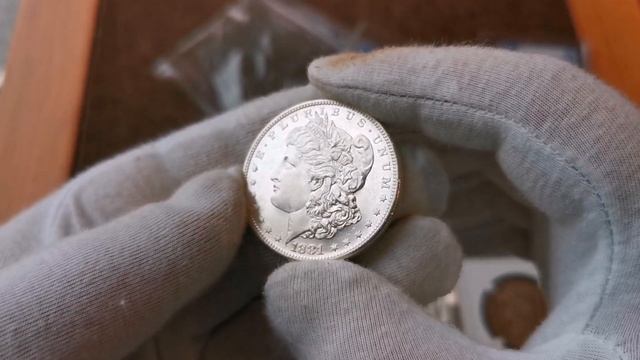 Мои покупки монет в Праге. Выпуск 1. Доллары Моргана и "Мирники" смотреть онлайн