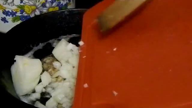 Каша перловая со шкварками. Просто и вкусно.