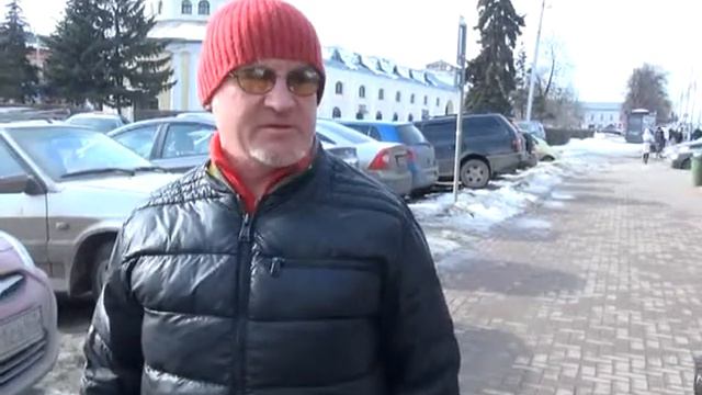 С дорог Рязани начал сходить асфальт смотреть онлайн