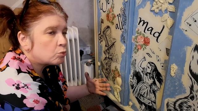 How to use decoupage paper on furniture смотреть онлайн