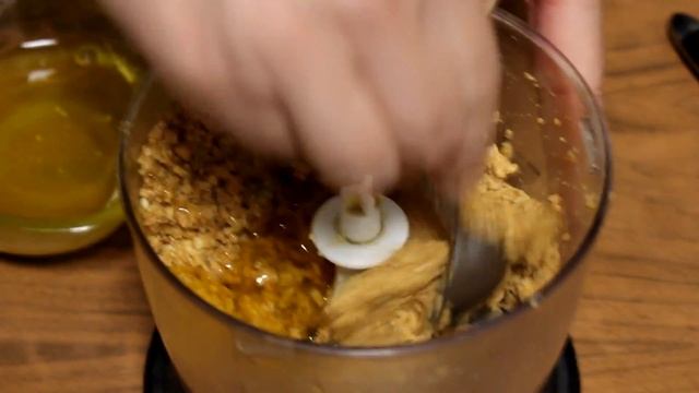 Арахисовая паста в домашних условиях. Вкусно и просто! смотреть онлайн