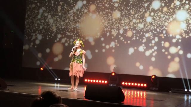 « Песня - это птица! » исп. Тося Обыдёнова смотреть онлайн