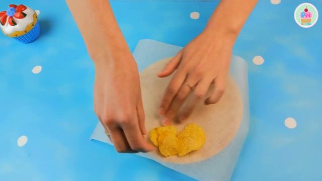 ГИГАНТСКИЕ ДОМАШНИЕ ЧИПСЫ | КАК СДЕЛАТЬ ЧИПСЫ в МИКРОВОЛНОВКЕ за 5 МИНУТ | GIANT CHIPS смотреть онлайн