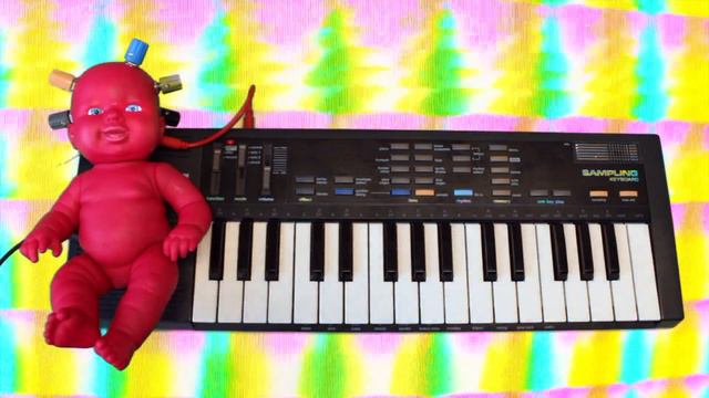 Casio SK-1 & Delay Bot смотреть онлайн