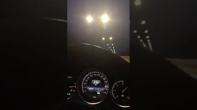 Mersedes w218 250d на трассе - максимальная скорость