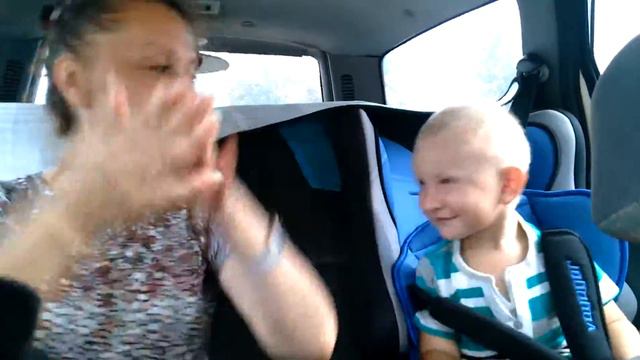 Внук и бабушка зажигают смотреть онлайн