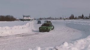 ПЕРЕВЕРНУЛИ ЗАПОРОЖЕЦ НА КРЫШУ! ГОНКИ НА ЗАПОРОЖЦАХ...