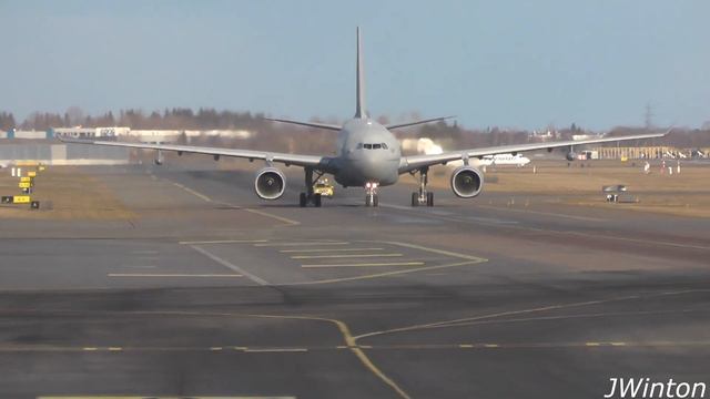 Royal Air Force A330 Voyager ZZ331 lands in Estonia ( NATO support ) смотреть онлайн