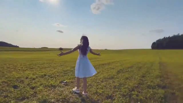 "СЛЫШУ ГОЛОС ИЗ ПРЕКРАСНОГО ДАЛЕКА" смотреть онлайн