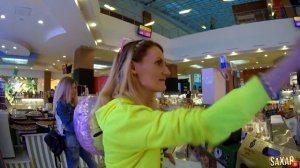 Что происходит в Москве ? Света Яковлева Показывает жизнь Светской львицы для Сахар Тв