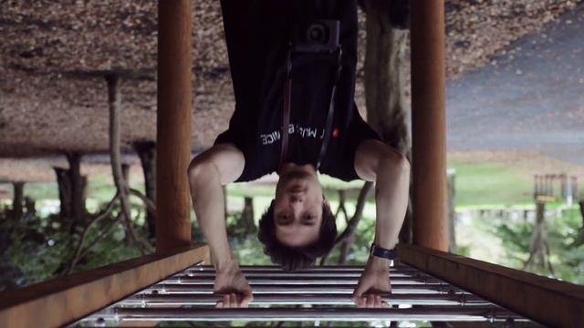 Why I shoot Leica смотреть онлайн