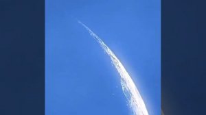 Массивные объекты летают возле Луны