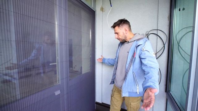 Алюминиевые окна Alutech и Итальянские москитные системы Mini17 в самом центре Петроградки смотреть онлайн