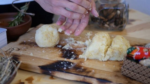 Нежнейшие картофельные крокеты | Сюрприз внутри | Мужская Кулинария