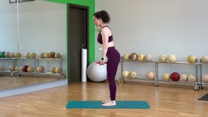 Наклон вперед с округлением и отягощением (вариация джеферсона)