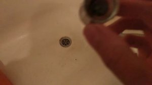 Что делать, если из крана течёт ржавая вода