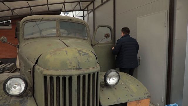 ЗиС 585 1952-го года. Капризный старикан. Заводим автолегенду.