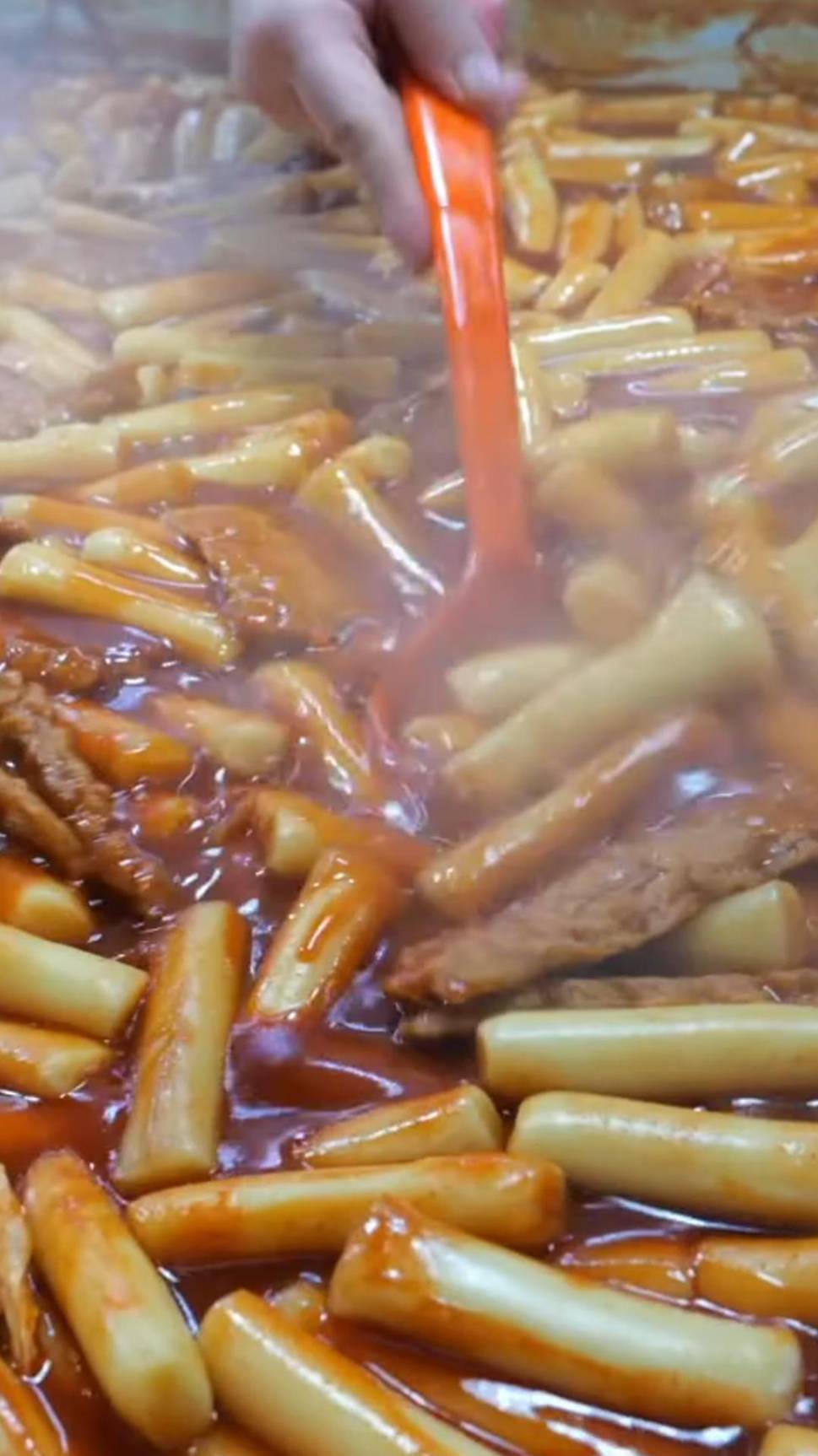 Токпокки с жареным яйцом #shorts #яйцо #токпокки смотреть онлайн