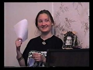 Александра  Аносова читает свои стихи (запись 1997 г.).