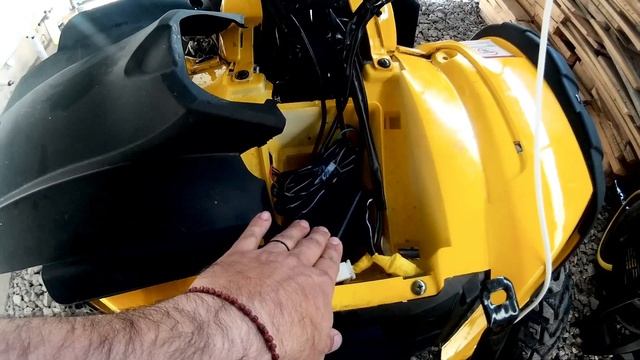 Купил первый в жизни квадроцикл. #6. Тюнинг. Установка лебедки. смотреть онлайн