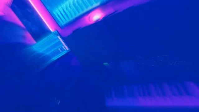 Cyberpunk vibes - Behringer RD-8 through Soma Lyra-8 drive смотреть онлайн