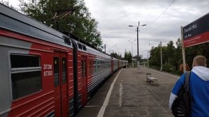 ЭТ2М-073 отправляется со станции Лисий Нос