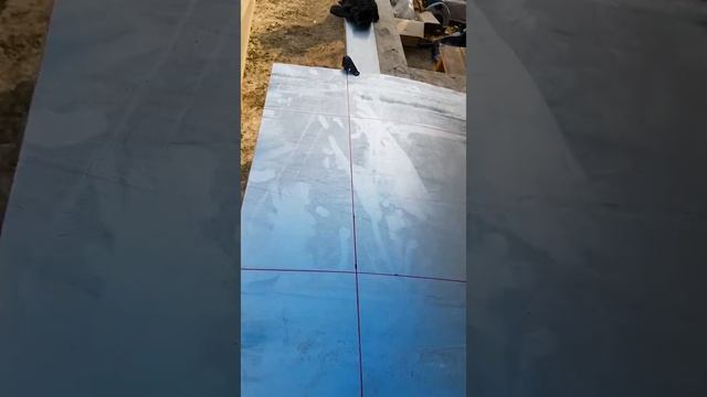 Пол в помывочной в каркасной бане.