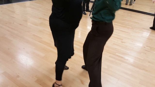 MarloSerge 12 16 16 Tango 7 Keeping Feet Open in Prom смотреть онлайн