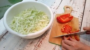 Быстрая маринованная капуста/Салат из капусты с болгарским перцем и морковью/Капуста салатная/Рецеп