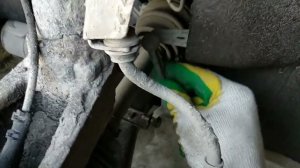 скрип датчика положения кузова Volvo S80II