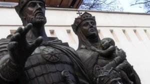 Памятник Димитрию Донскому и Евфросинии Московской