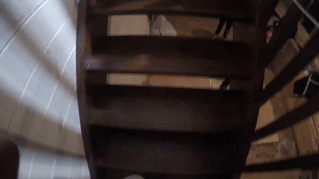 Монтаж деревянной лестницы из ясеня смотреть онлайн