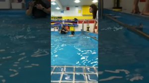 Детские соревнования по плаванию в бассейне с морской водой "Киндерпул"