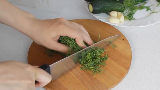 Быстрые МАЛОСОЛЬНЫЕ ОГУРЦЫ без рассола - очень хрустящие! за 1 ночь