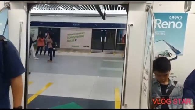 Метро Джакарта Индонезия