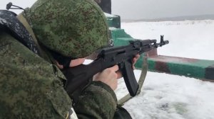 Ак 74 в замедленной съёмки