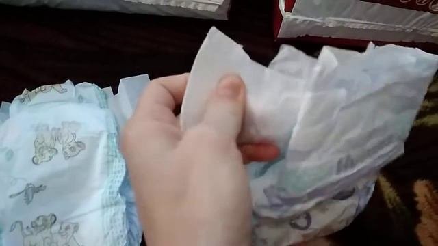 Huggies Classic. Huggies Ultra Comfort. Хаггис классик и хаггис ультра комфорт универсальные. Из АТ