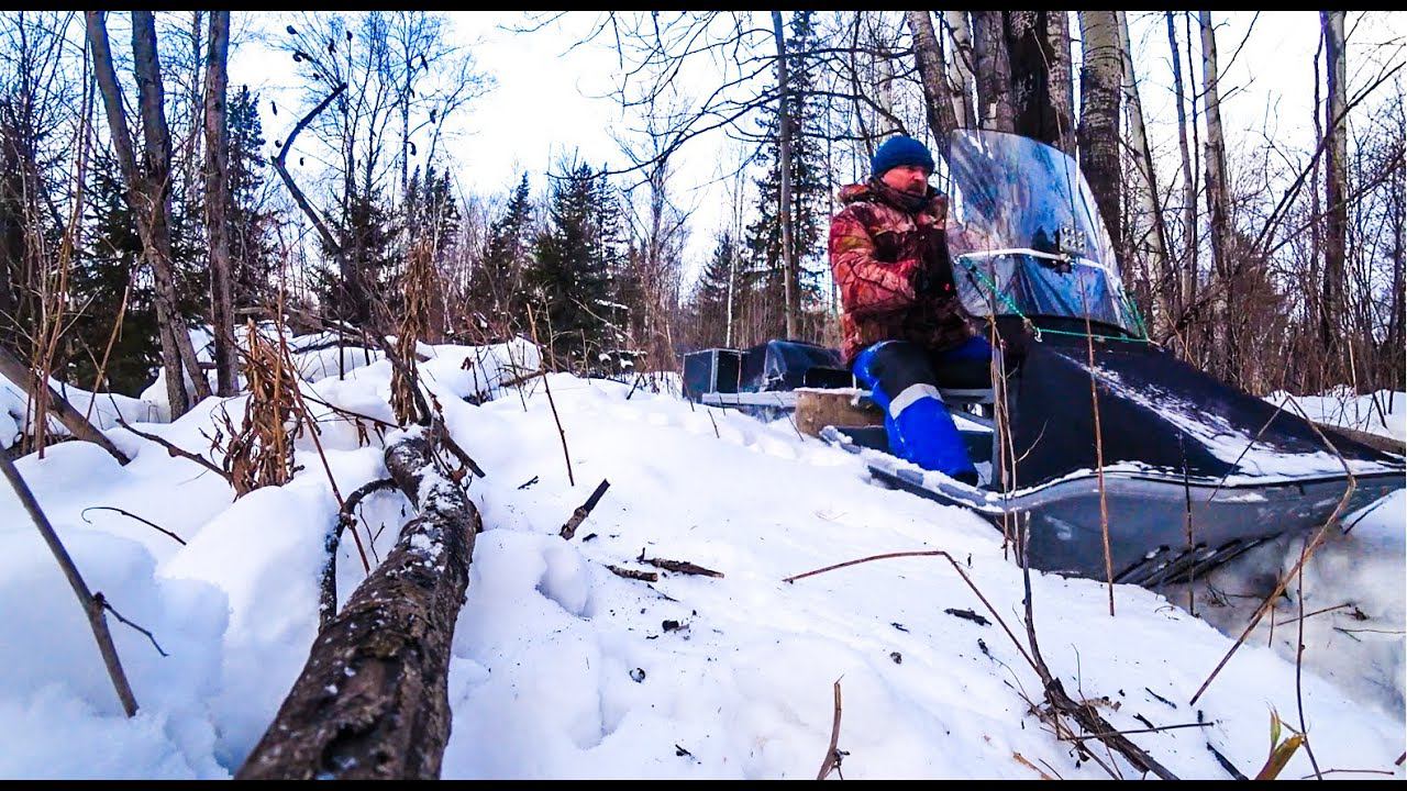 Из мотособаки в мототолкач!Едем по болоту и глубокому снегу.Мотобуксировщик Ураган Тайга на склизах. смотреть онлайн
