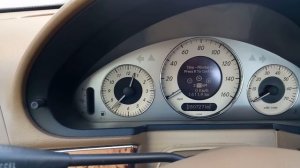 Как настроить часы на Mercedes-Benz w211