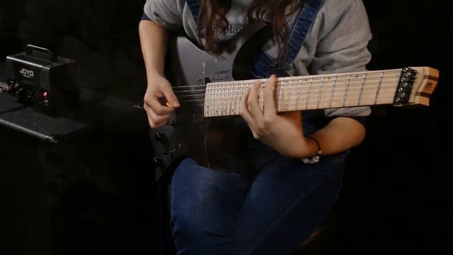 Wind - abstracts (covered by Mandy using JOYO BanTamP Zombie) смотреть онлайн