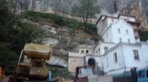 Экскурсия в пещерный город Чуфут-Кале