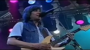 "Воскресенье" К.Никольский  "Забытую песню несет ветерок"