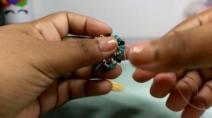 Tutorial Aretes con cristales y superduos tipo dona