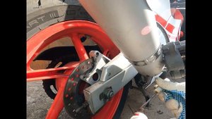 Замена задних тормозных колодок Honda cbr 600 f2