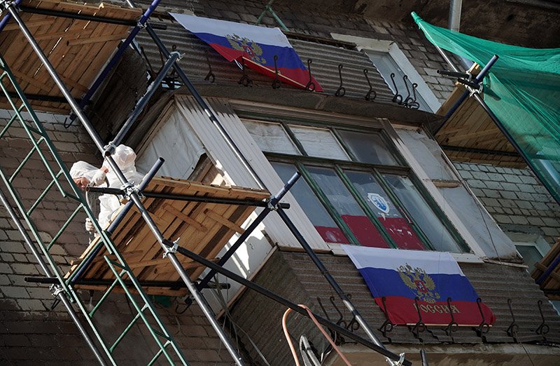 Собянин: В Луганске и Донецке планируется отремонтировать 1237 зданий до конца года / События на ТВЦ