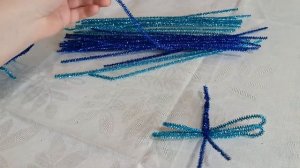 Стрекоза. Ёлочная игрушка из синельной проволоки.