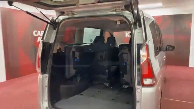 2018 Nissan Serena HYBRID AUTO 8 SEATER W/REVERSING CAMERA смотреть онлайн